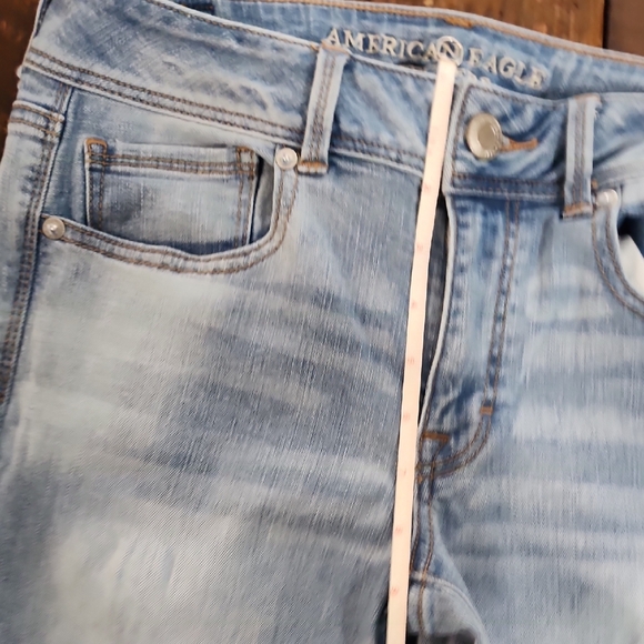 American Eagle Outfitters Light Wash Boot Cut Jeans - Picture 6 of 9